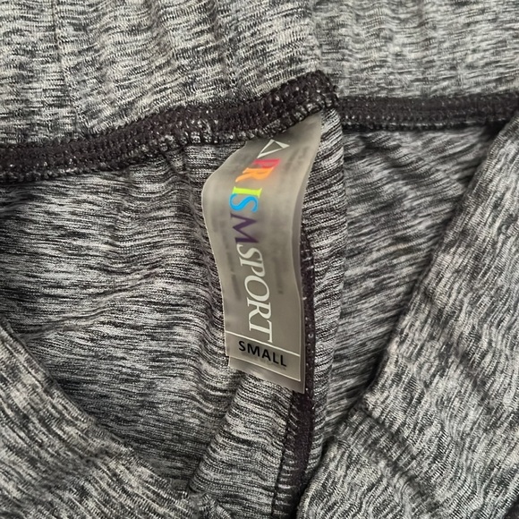 Prism Sport Woman’s Gray Joggers Size Small - Picture 5 of 6